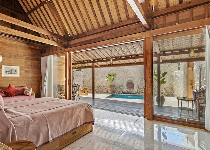 Warna Villas- Rose Honeymoon Stylish Loft Private Pool & Kitchen * Uluwatu (Bali)